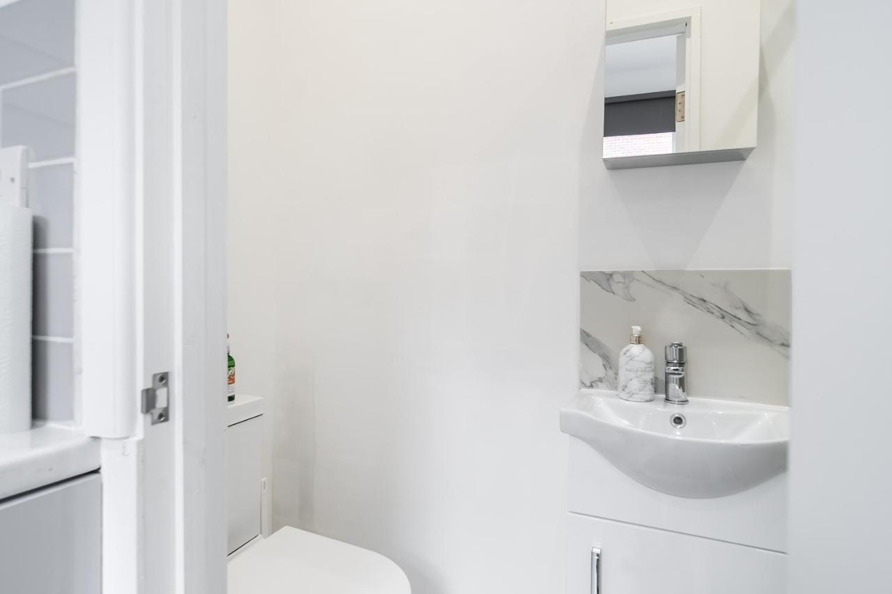 Livestay-Modern Studio Rooms In Zone 2 London Exterior photo